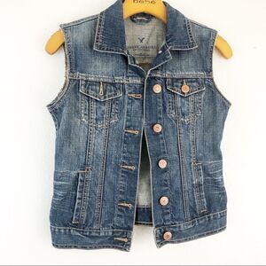 American Outfitters distressed blue Jean Vest size  XS